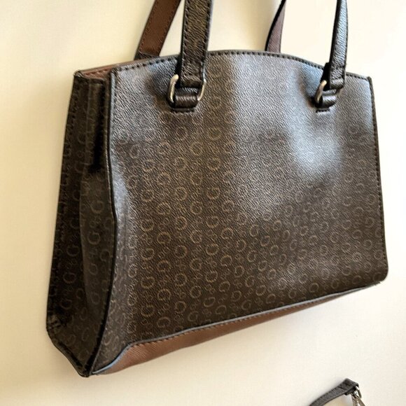 GUESS LOS ANGELES LOGO PURSE TOTE CROSSBODY LIKE NEW - Picture 5 of 16